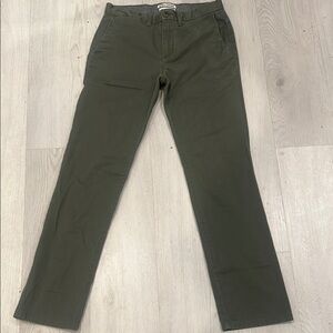 Billabong Olive Chinos for Men size 29